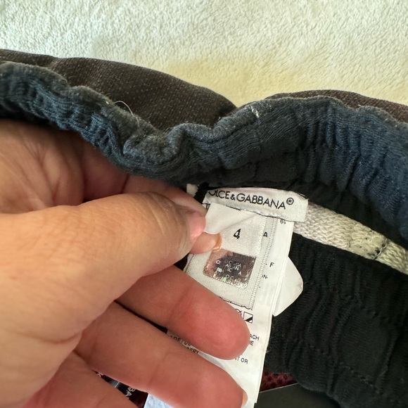 Dolce and Gabbana boys shorts - Picture 6 of 6